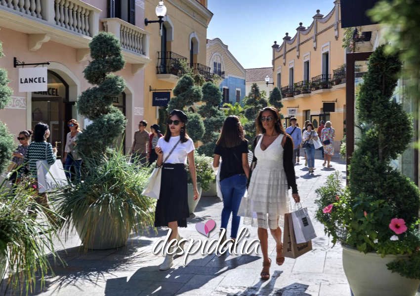 La Roca Village Outlets