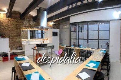 Atelier de paella à Barcelone pour EVJF ou EVG