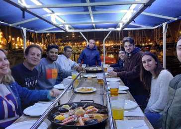 Dîner croisière à Barcelone pour les EVJF et de EVG